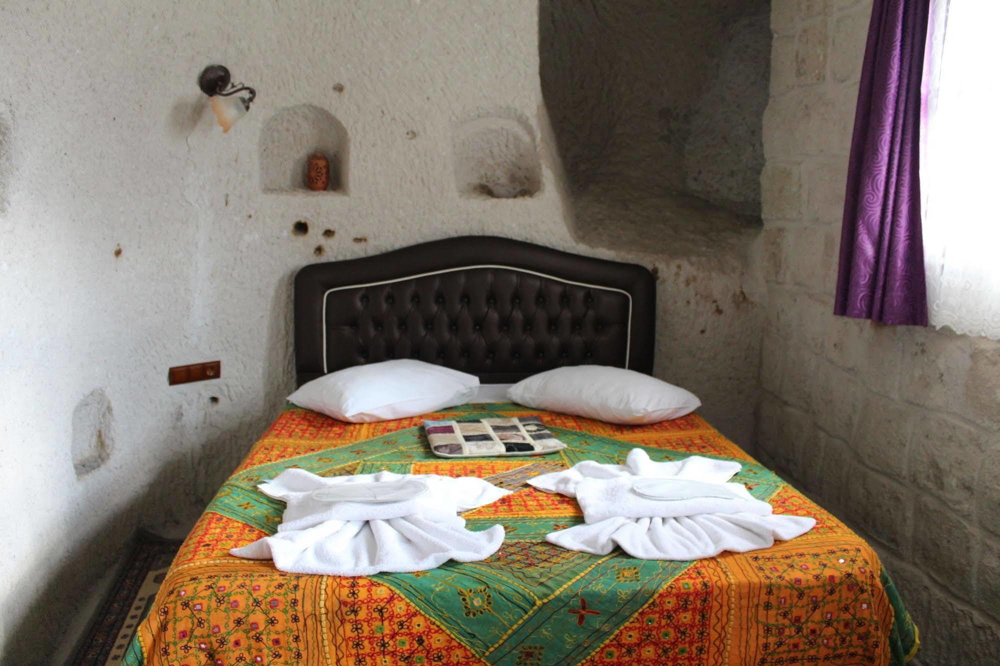 Castle Cave Hotel 괴레메 외부 사진
