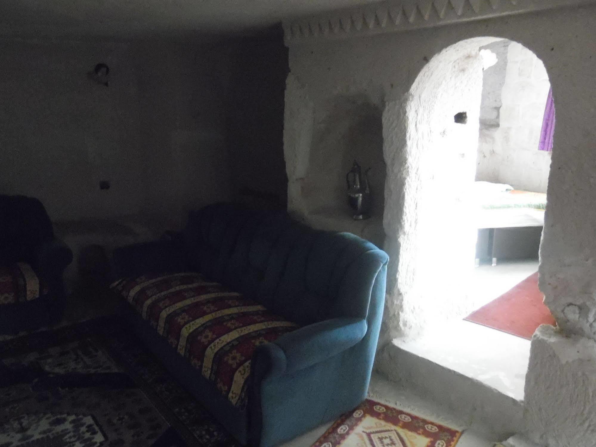 Castle Cave Hotel 괴레메 외부 사진